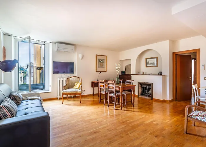Iflat Lovely 2 Bedroom In Rione Monti * Roma